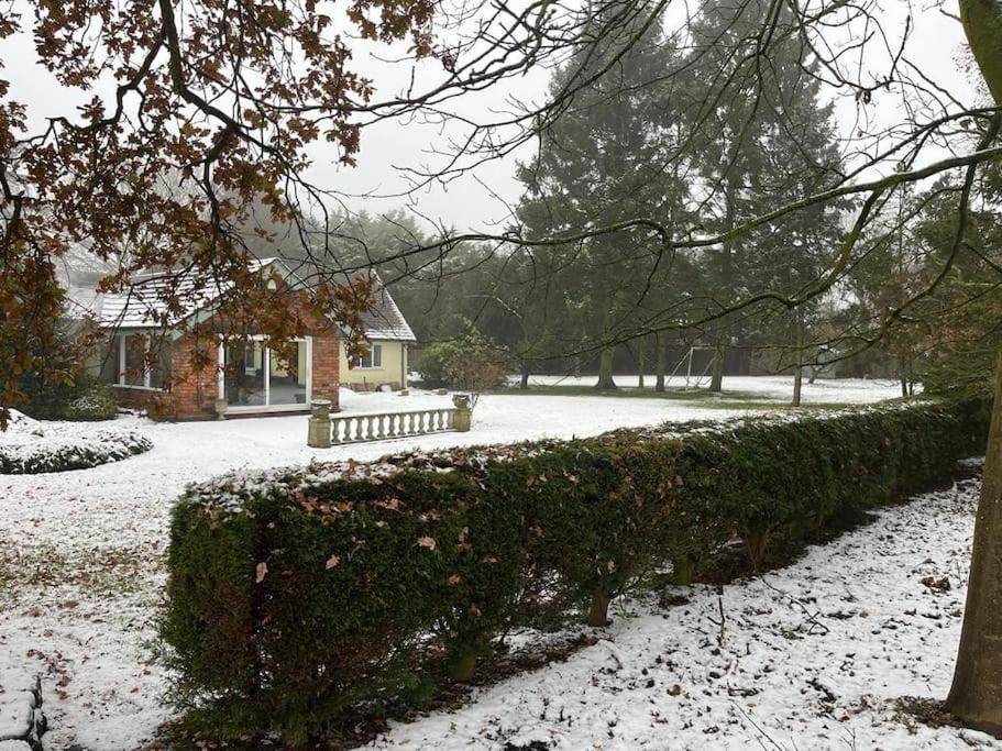 Brownhills Eaton (near Tarporley, Cheshire) Exterior foto